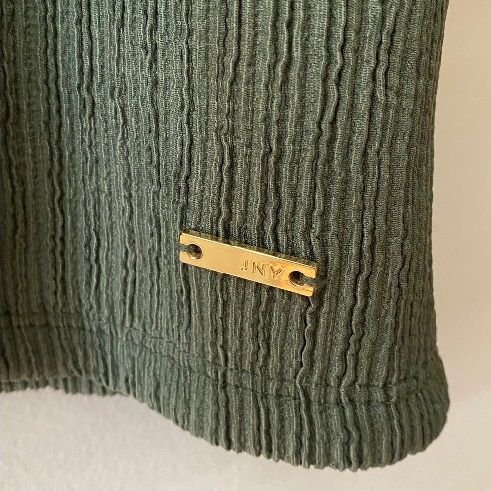Jones New York Signature V Neck Cap Sleeve Muted Moss Green Blouse Size L - Picture 4 of 6